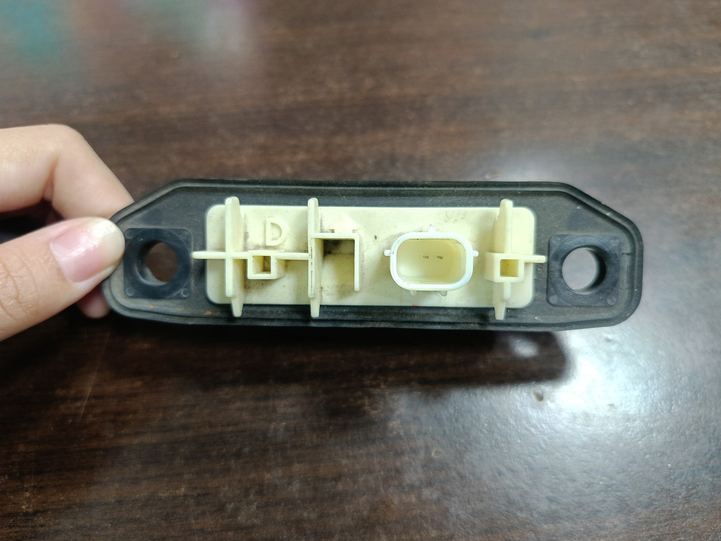 TOYOTA C-HR TAILGATE HANDLE (15D356)