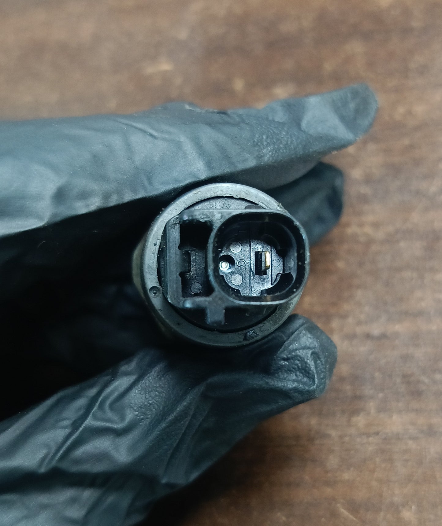 TOYOTA AVANZA OIL PRESSURE SENSOR (83530-60020)
