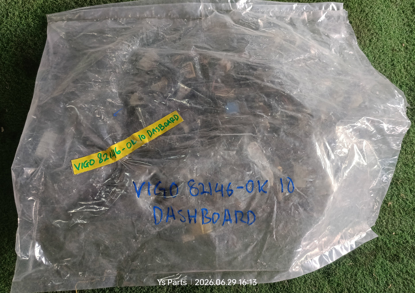 TOYOTA HILUX VIGO DASHBOARD WIRING (82146-0KP10)