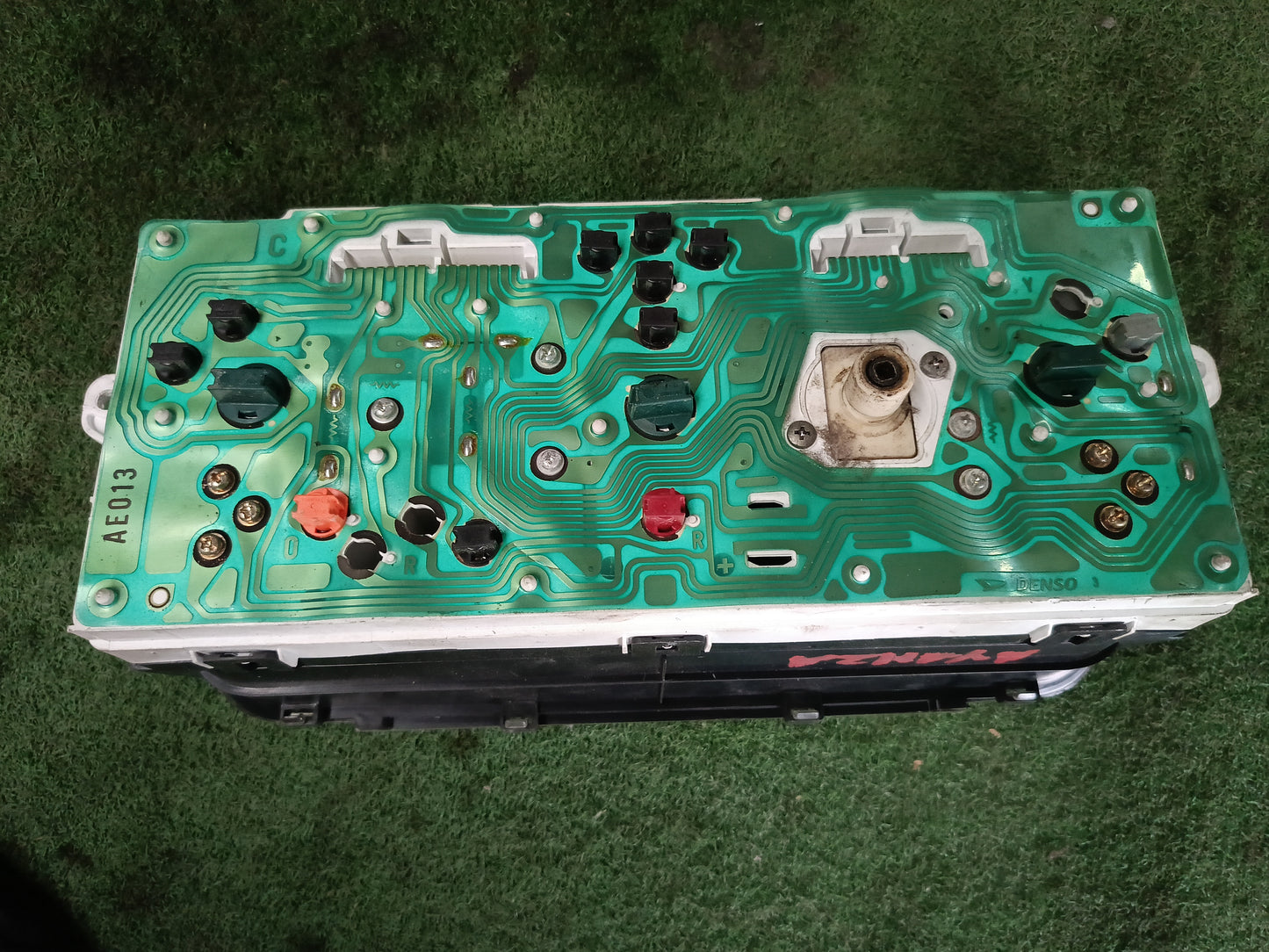 TOYOTA AVANZA D64 METER (83800-BZ270-B)