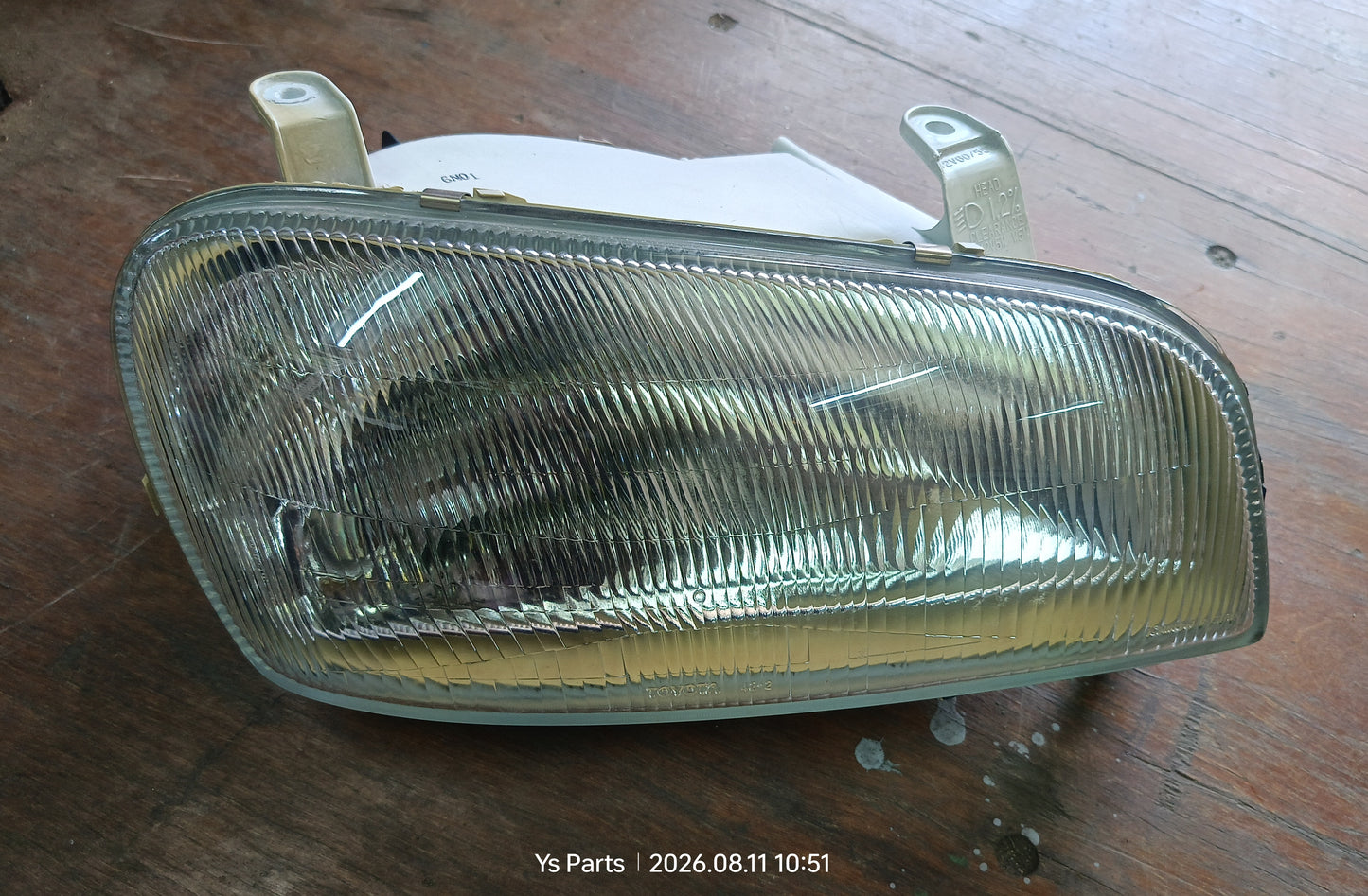TOYOTA RAV4 HEAD LAMP RH (NEW ORI) (81110-42080)