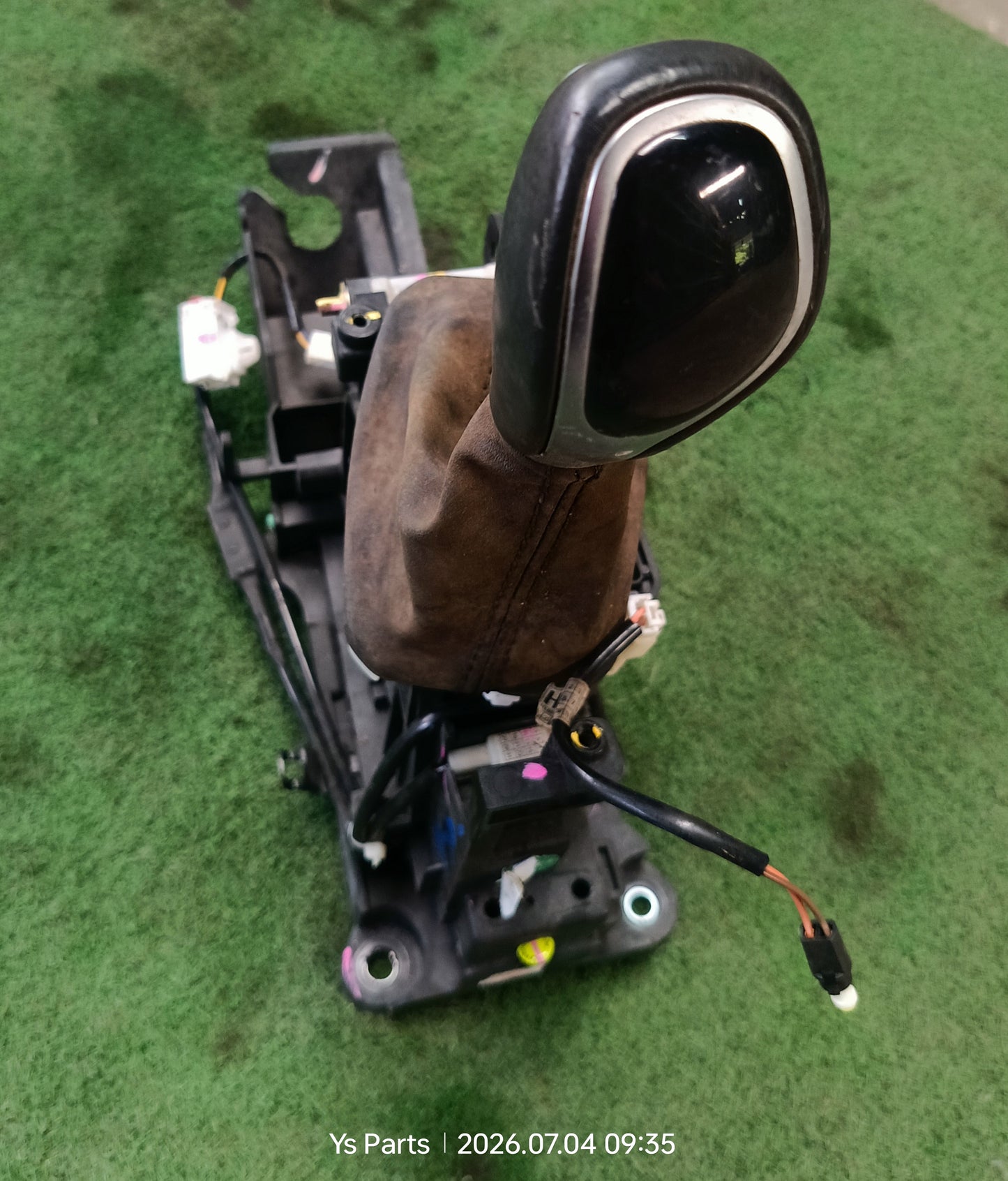 PROTON IRIZ GEAR LEVEL (GL0058)
