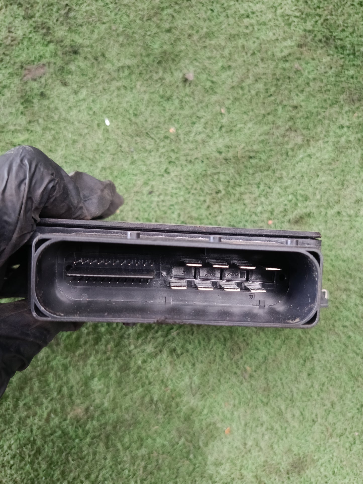 HONDA HRV 2018 ELECTRONIC PARKING BRAKE MODULE ECU (39920-T7J-H010-M1)