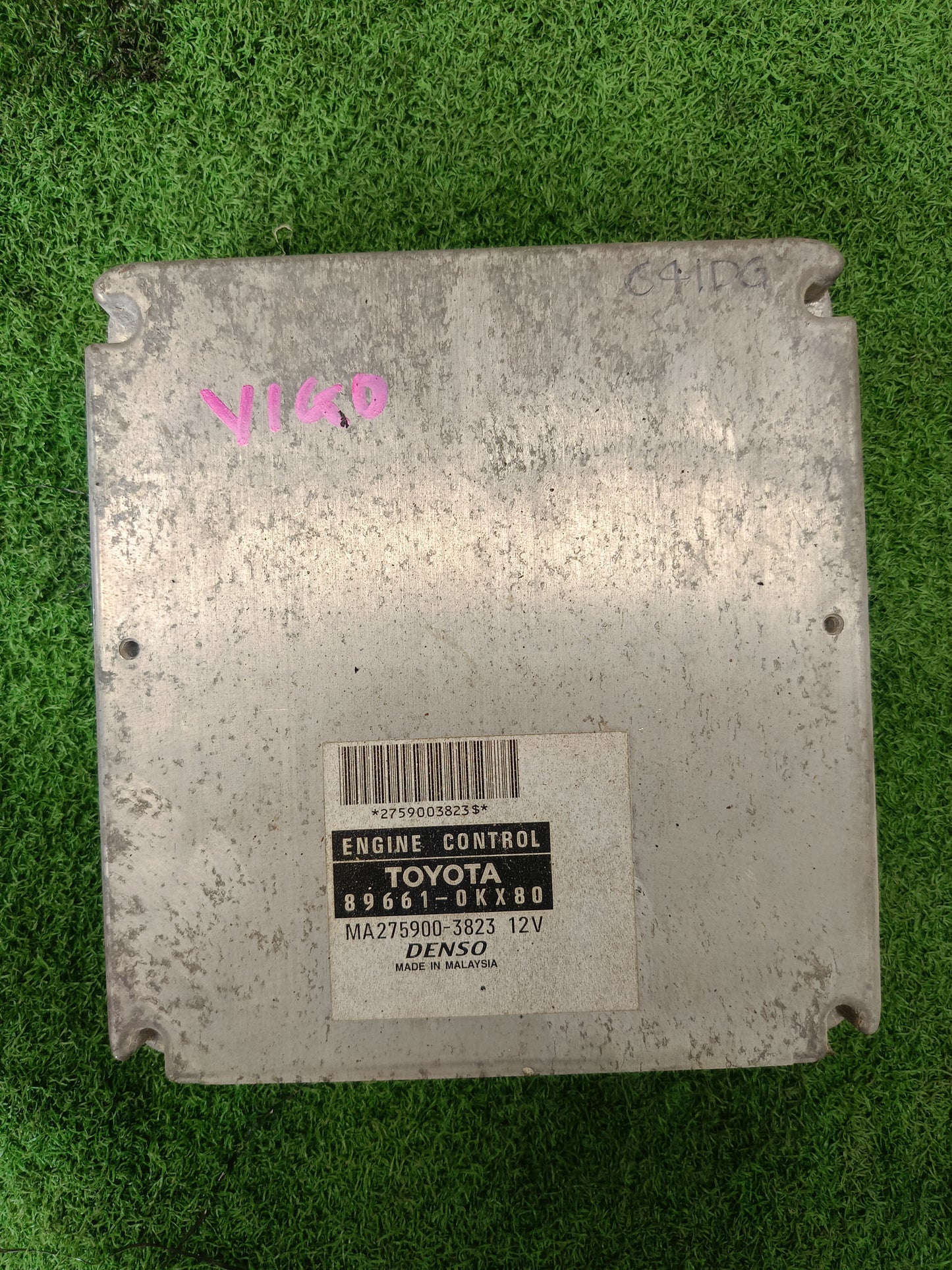TOYOTA HILUX VIGO ENGINE CONTROL UNIT ECU (89661-0KX80)
