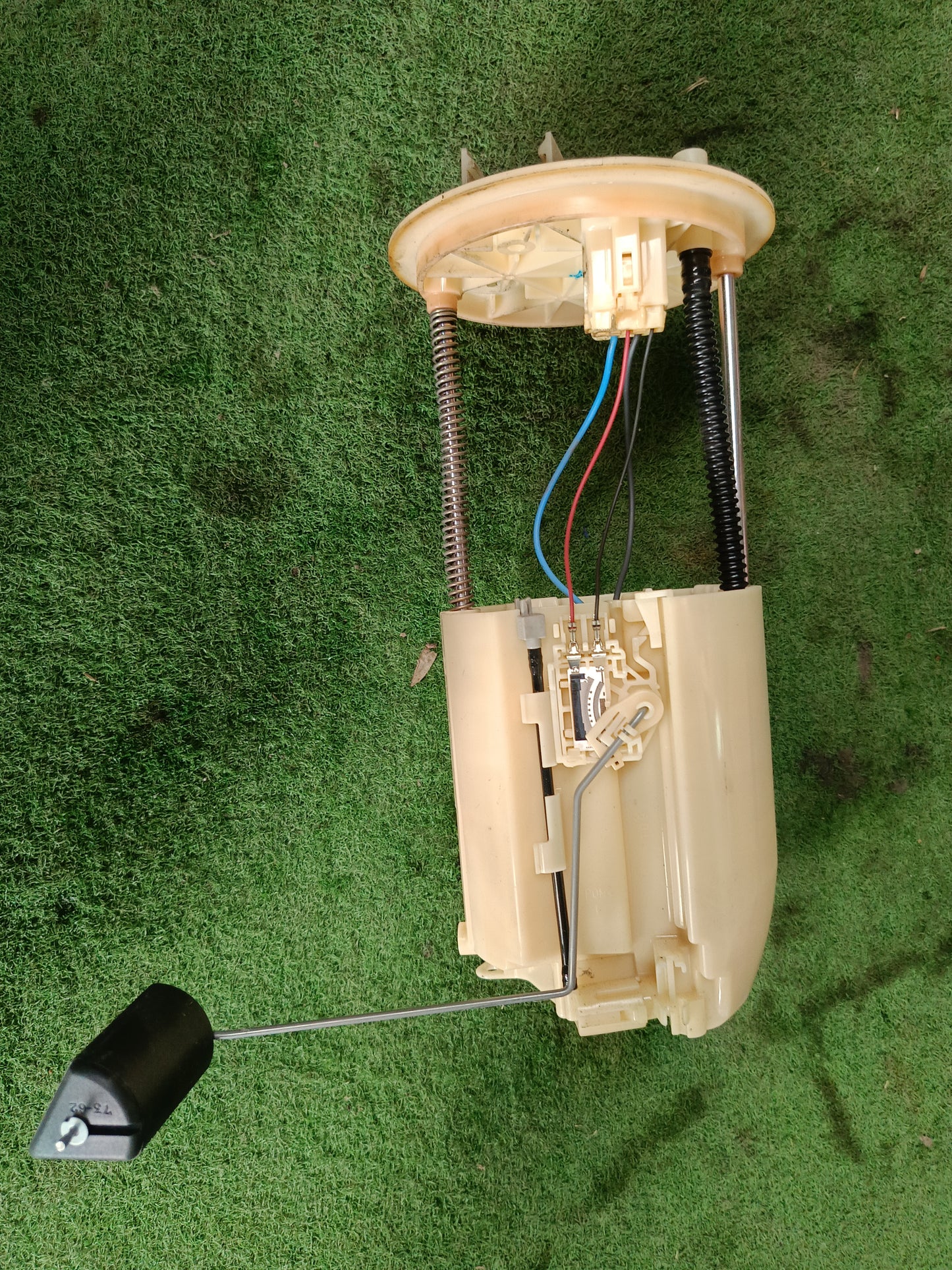 MITSUBISHI ASX FUEL PUMP (101962-0652)
