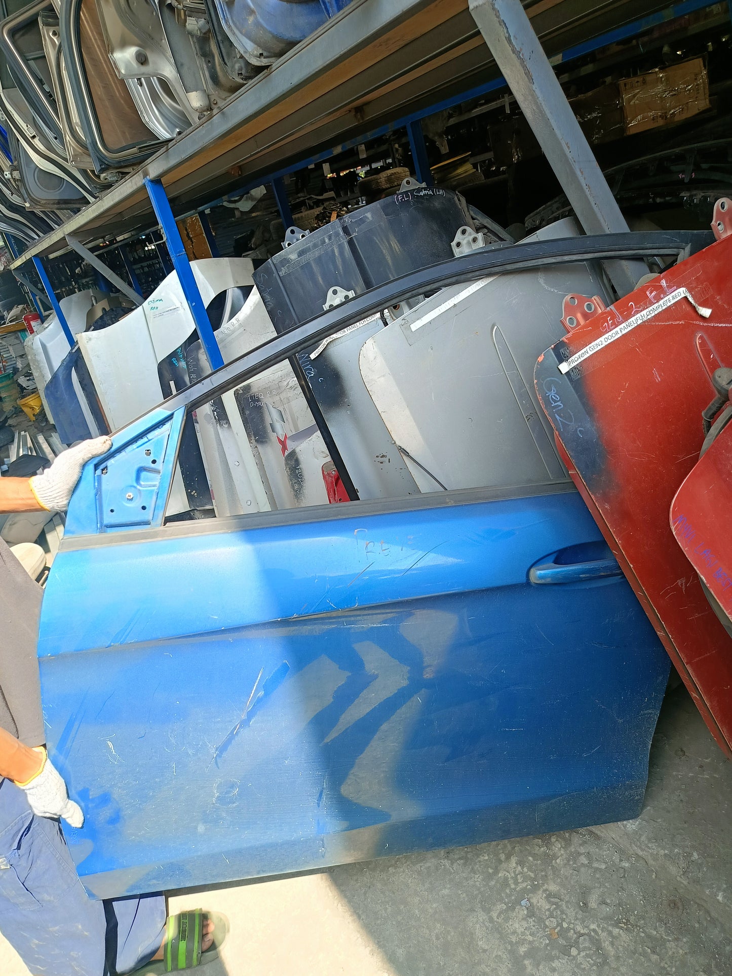 PROTON PREVE DOOR PANEL FLH KOSONG BLUE (DP00303)