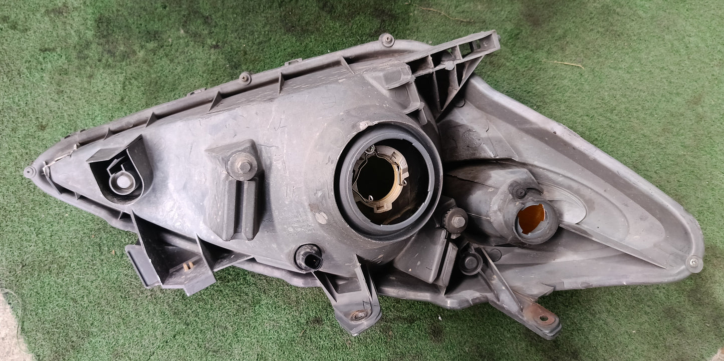 TOYOTA AVANZA HEAD LAMP LH (HL00107)