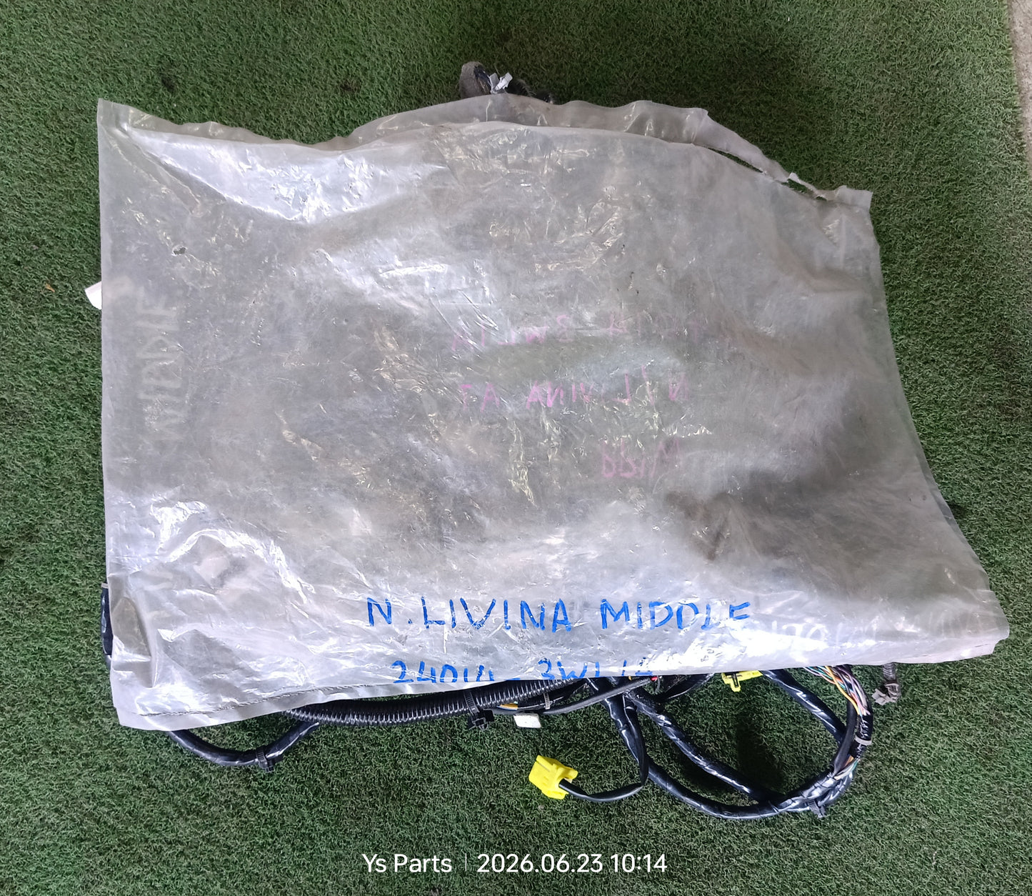 NISSAN LIVINA MIDDLE WIRING (24014-3WL1A)
