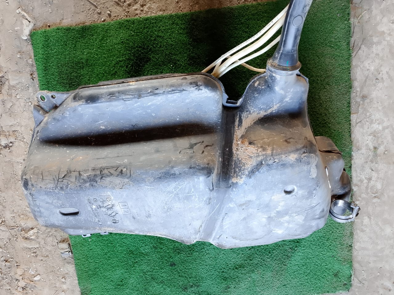 VOLKSWAGEN POLO FUEL TANK (FT00019)