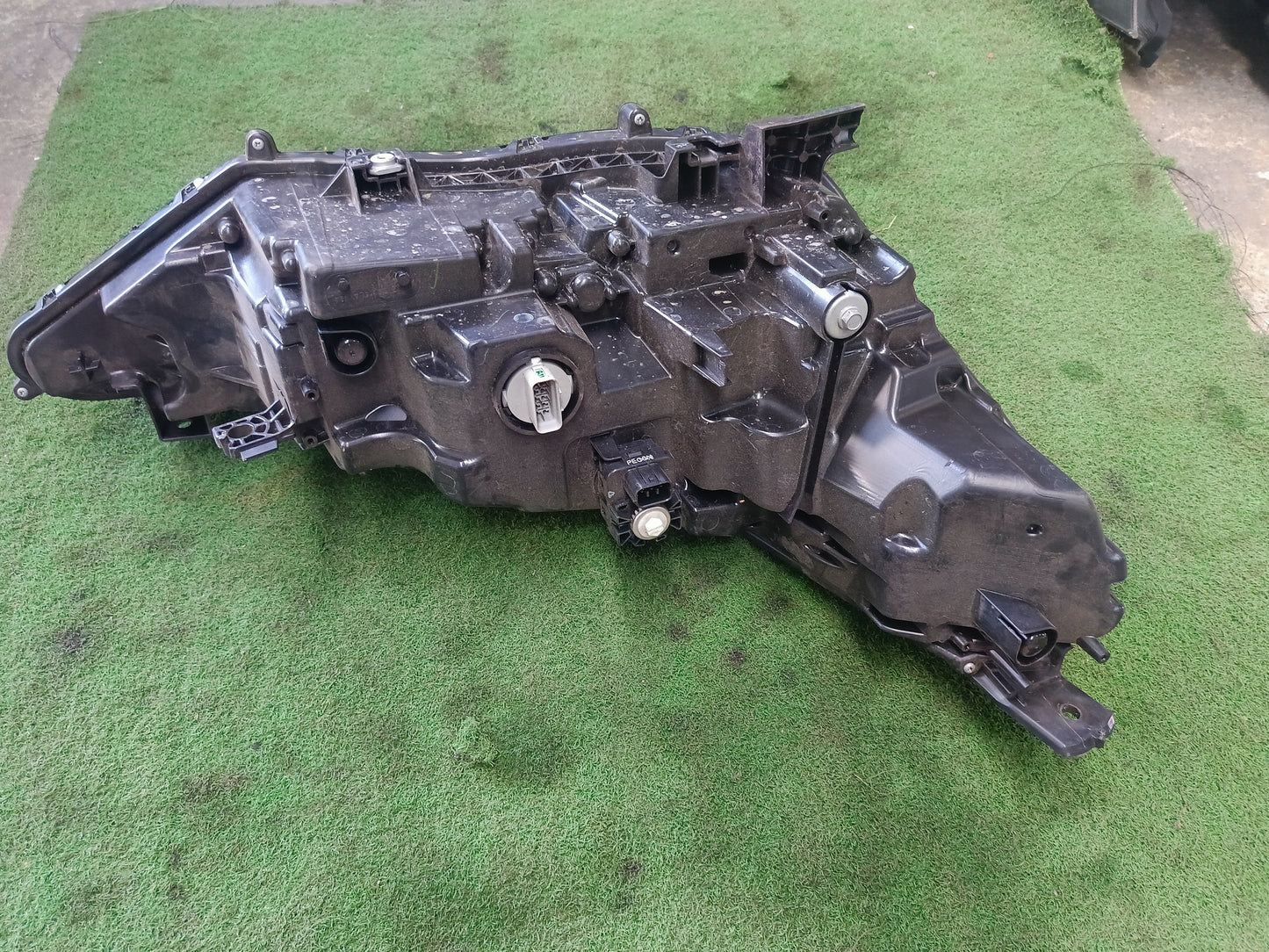HONDA HRV 2021-2025 HEAD LAMP (O) (HL0114)