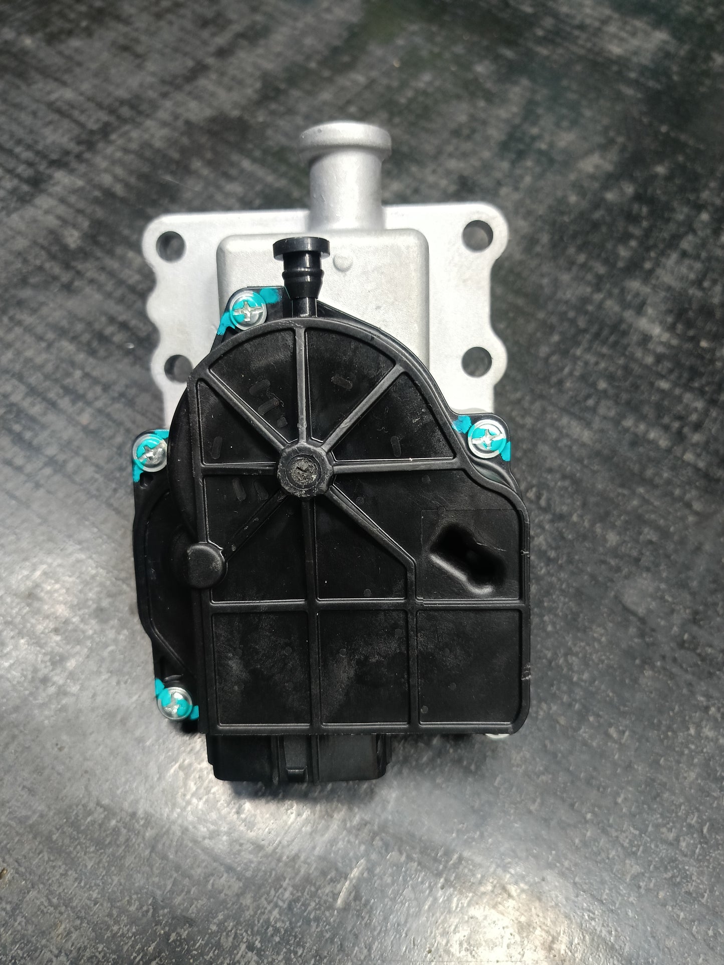 TOYOTA HILUX VIGO 4WD MOTOR (TNP109)