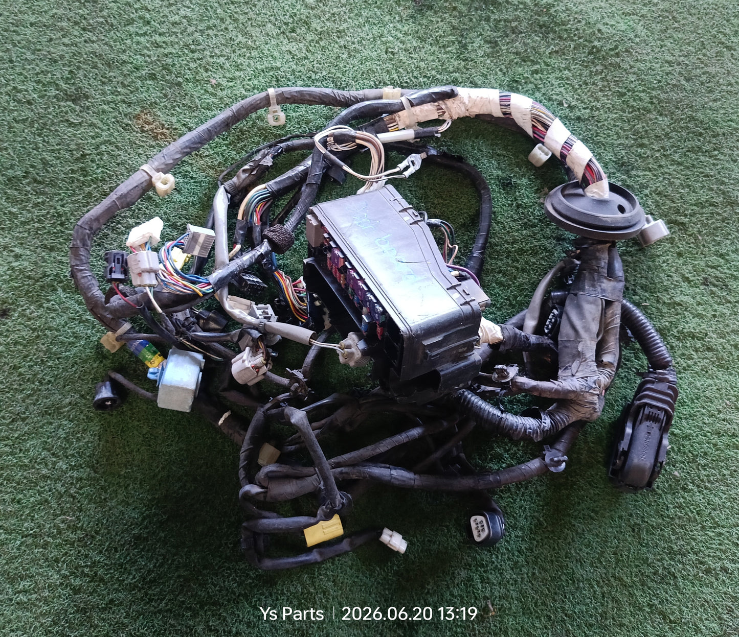 PERODUA AXIA AT FUSEBOX WIRING (WRG0017)