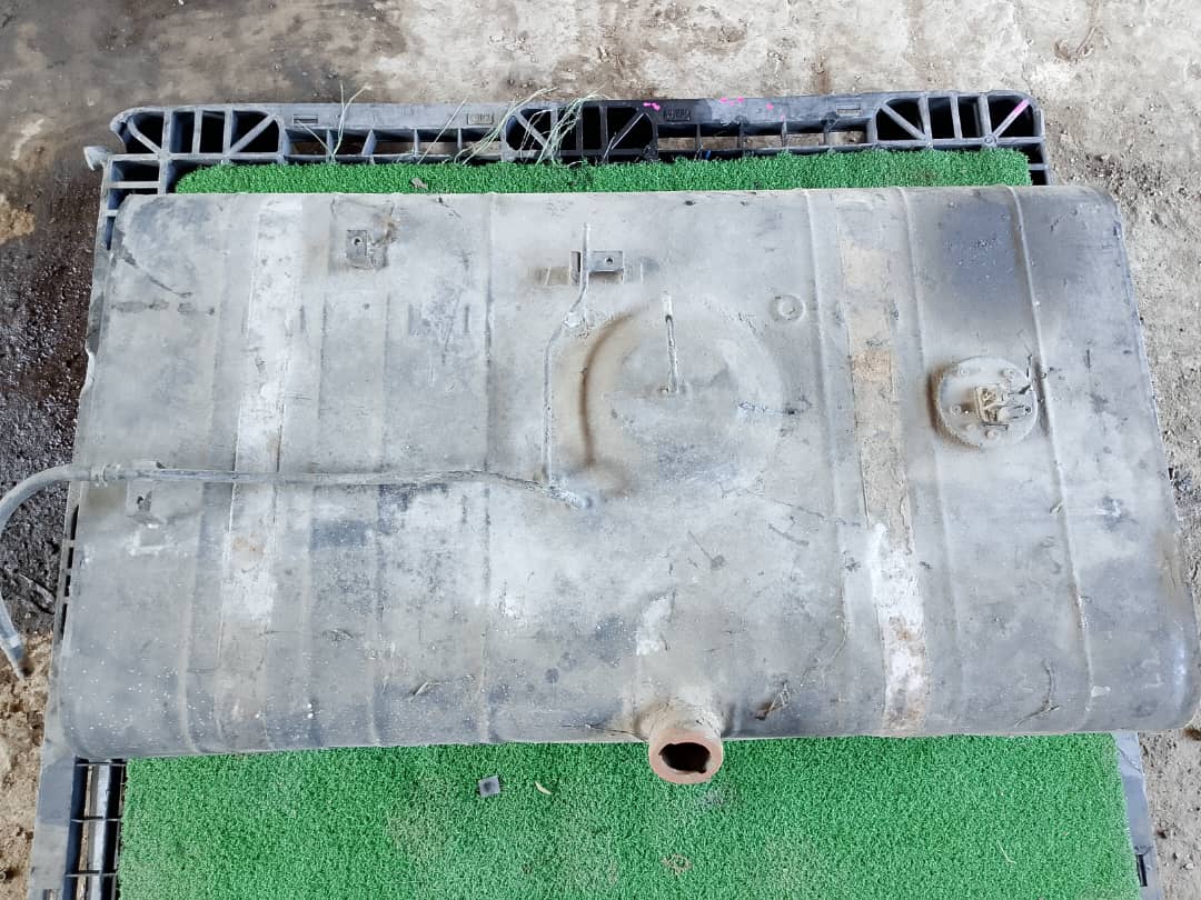 LORRY FUEL TANK (FT00027)