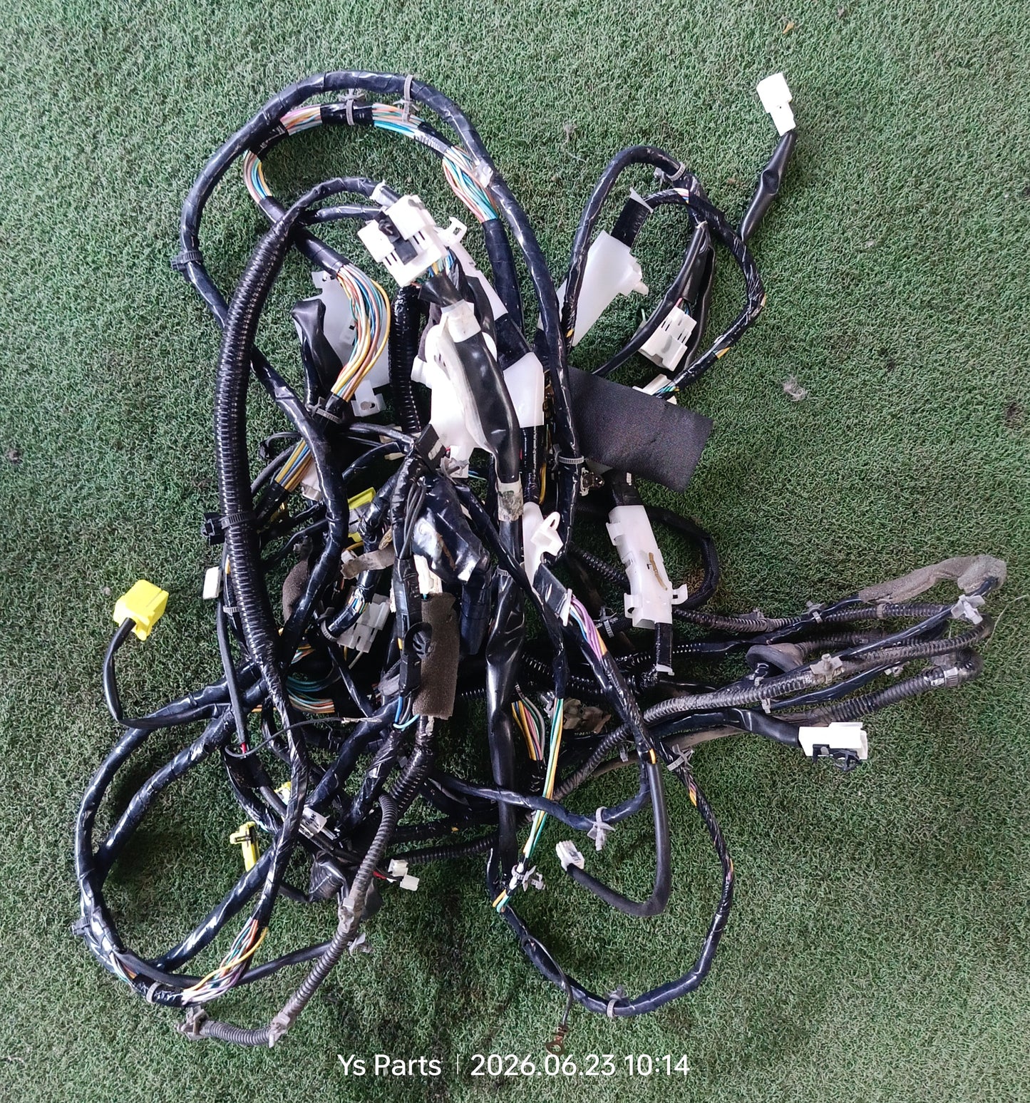 NISSAN LIVINA MIDDLE WIRING (24014-3WL1A)