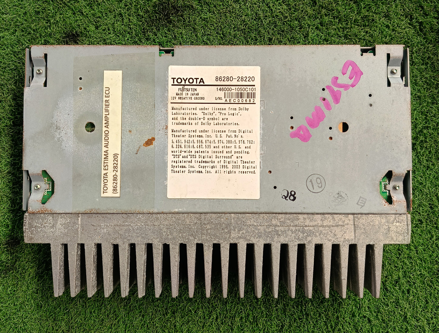 TOYOTA ESTIMA AUDIO AMPLIFIER ECU (86280-28220)