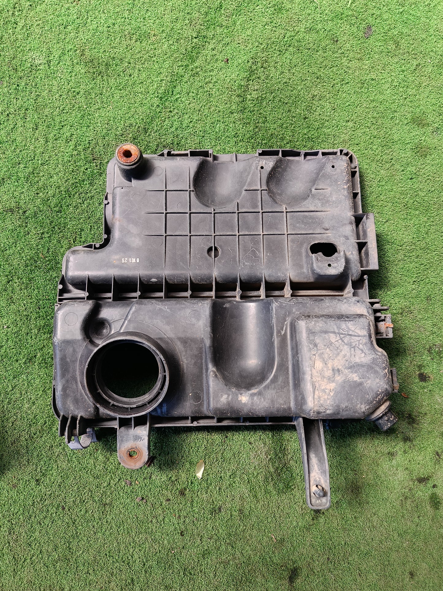 PERODUA MYVI 1.3 AIRBOX (ABX0063)