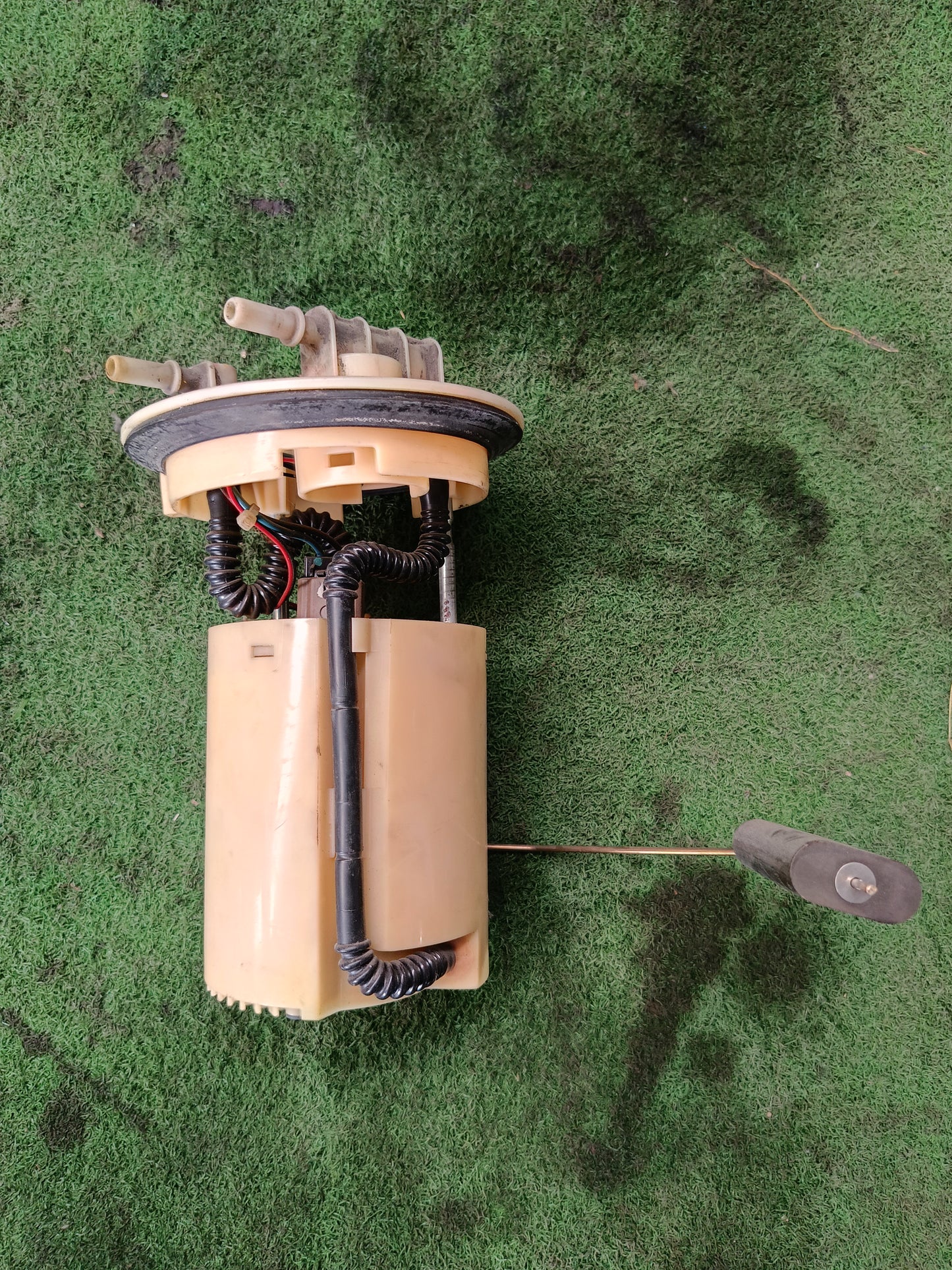 PROTON SAGA BLM FUEL PUMP (PW826330)