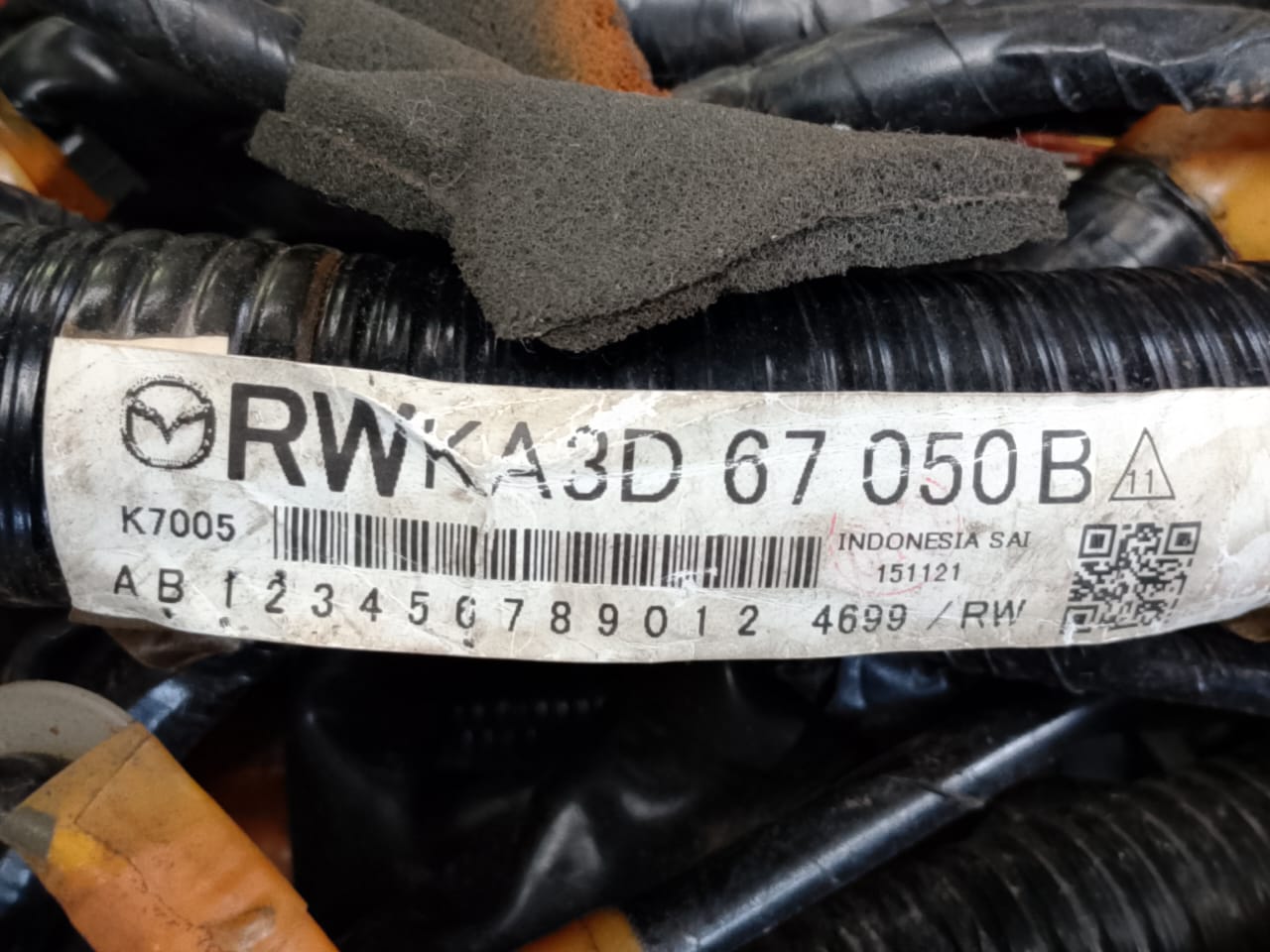 MAZDA CX5 MIDDLE WIRING (RWKA3D 67 050B)