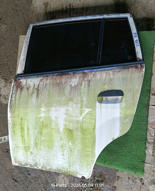 PERODUA VIVA DOOR PANEL RLH COMPLETE WHITE (DP00323)