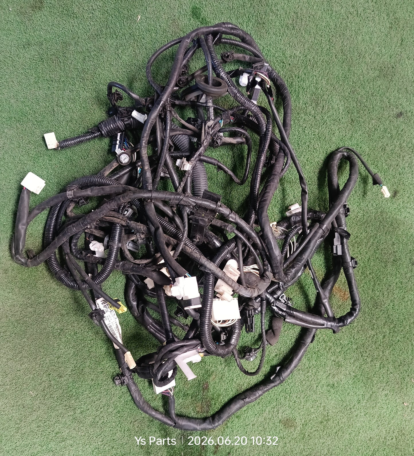 PERODUA AXIA MIDDLE WIRING (82161-BZU70-R)