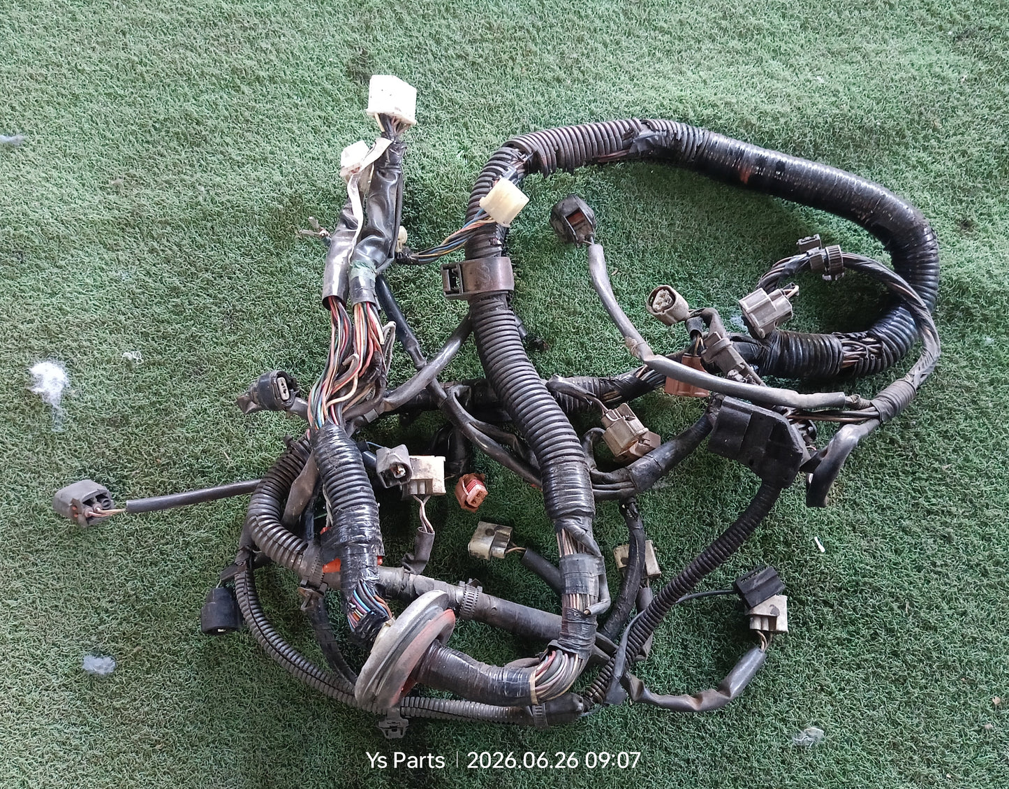 TOYOTA AVANZA ENGINE WIRING (82121-BZ040 L)