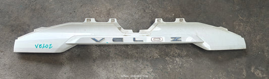 TOYOTA VELOZ TAIL GATE MOLDING (76802-BZ420)