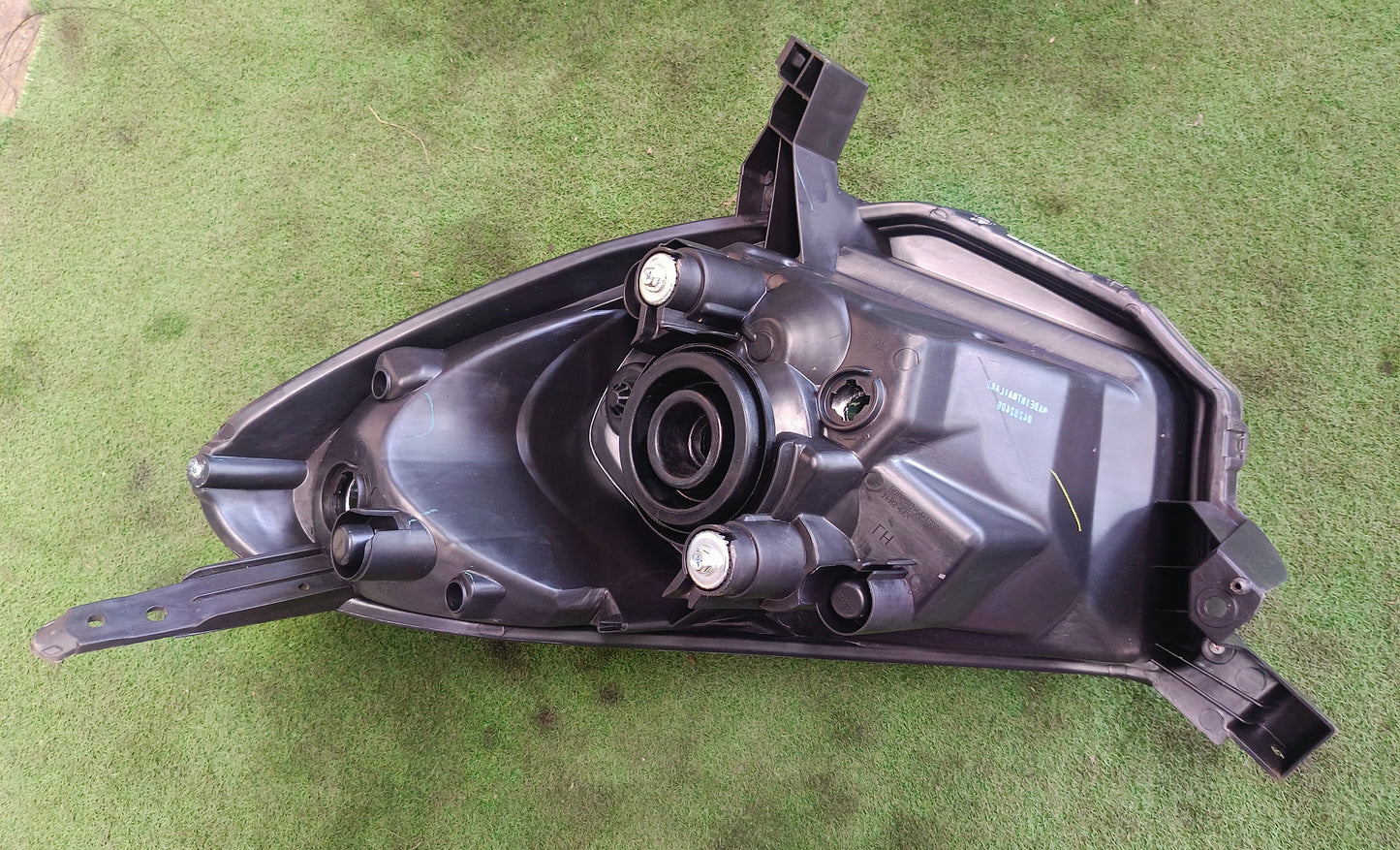PERODUA MYVI ICON HEAD LAMP RH (HL0122)