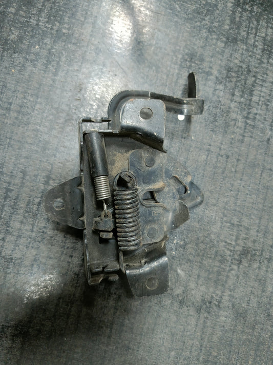 KIA OPTIMA 2011-2015 FRONT BONNET LOCK (BL00026)