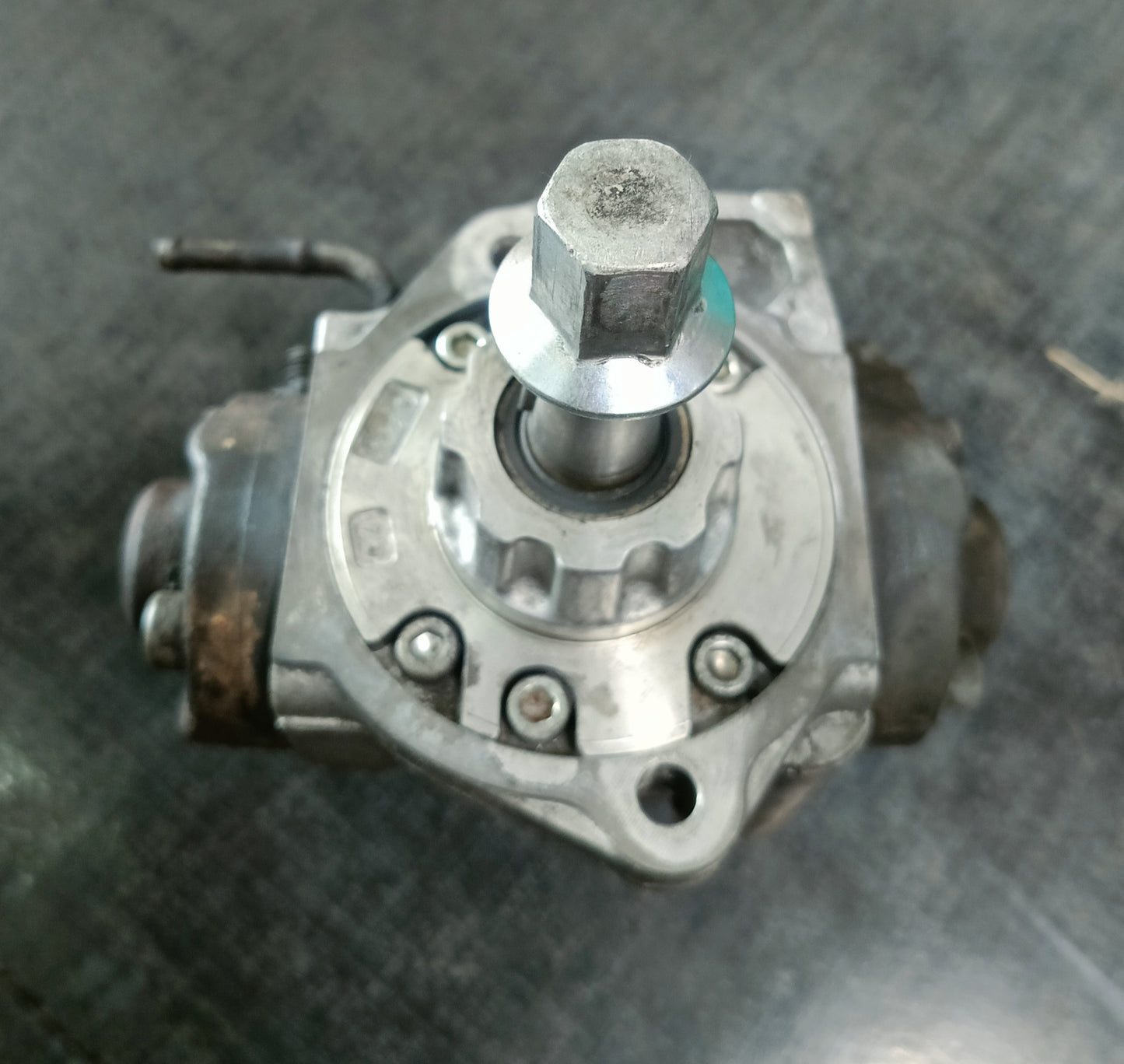 TOYOTA VIGO VNT 2.5 FUEL INJECTION PUMP (22100-0L060)