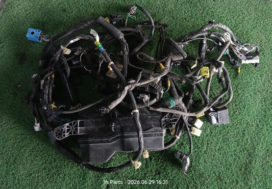 TOYOTA RUSH 1.5 AT FUSEBOX / ENGINE WIRING (82111-B2280)