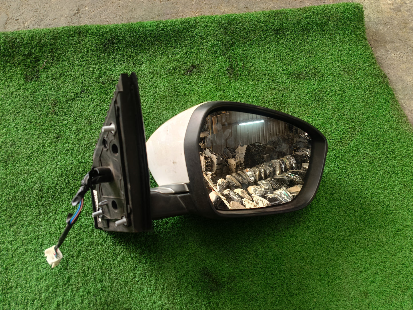 PROTON X50 SIDE MIRROR 5WIRE RH WHITE (SM10017)