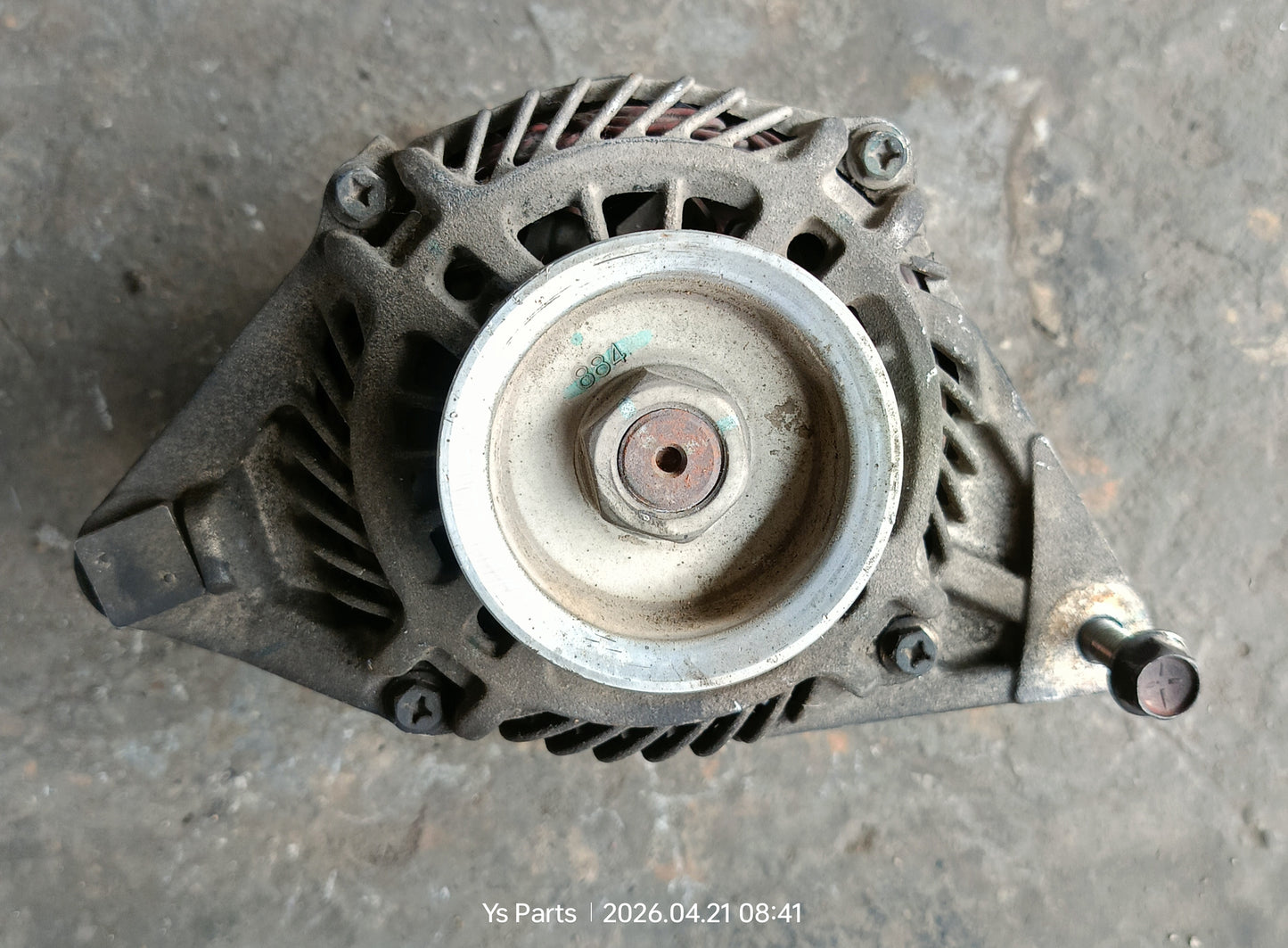 MITSUBISHI TRITON ALTERNATOR (1800A007)