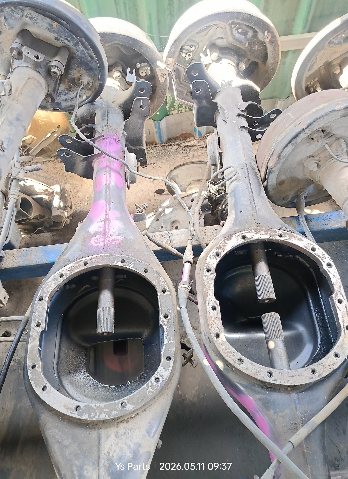NISSAN NAVARA NP300 REAR AXLE (RA0029)