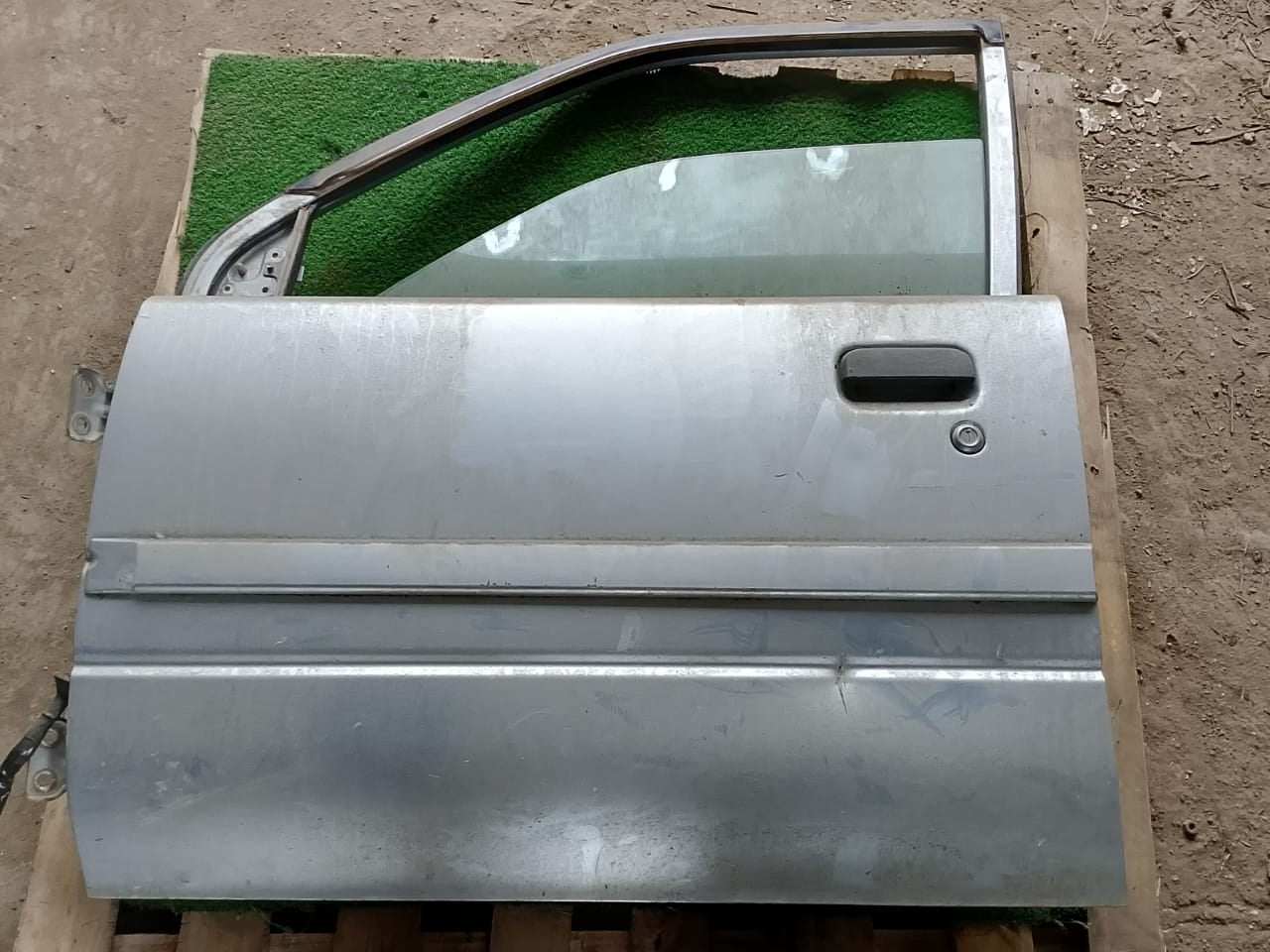 PERODUA KANCIL DOOR PANEL FLH KOSONG SILVER (DP00296)
