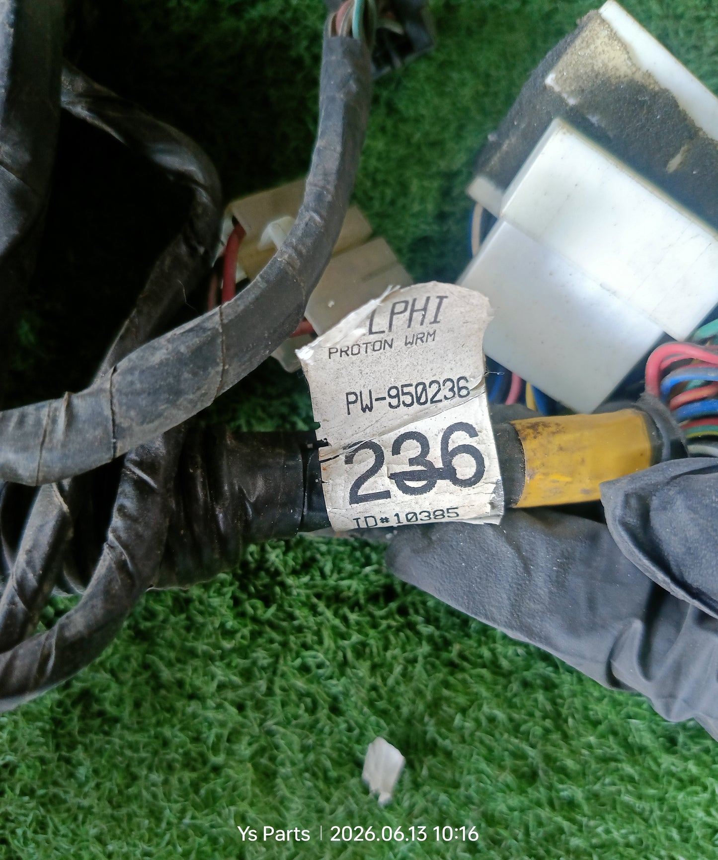 PROTON PERSONA DASHBOARD WIRING (PW950236)