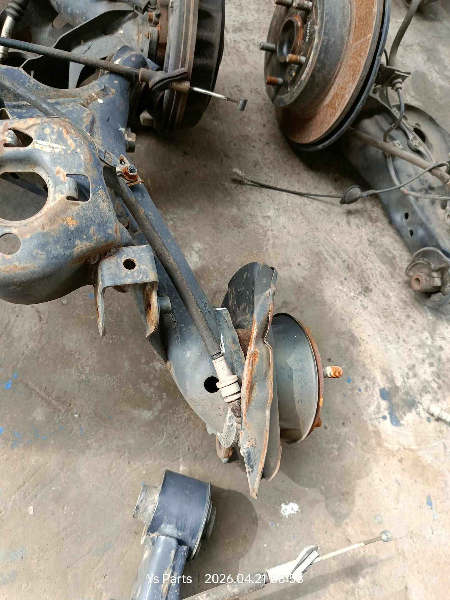 HONDA CITY GM8 REAR AXLE (RA0008)