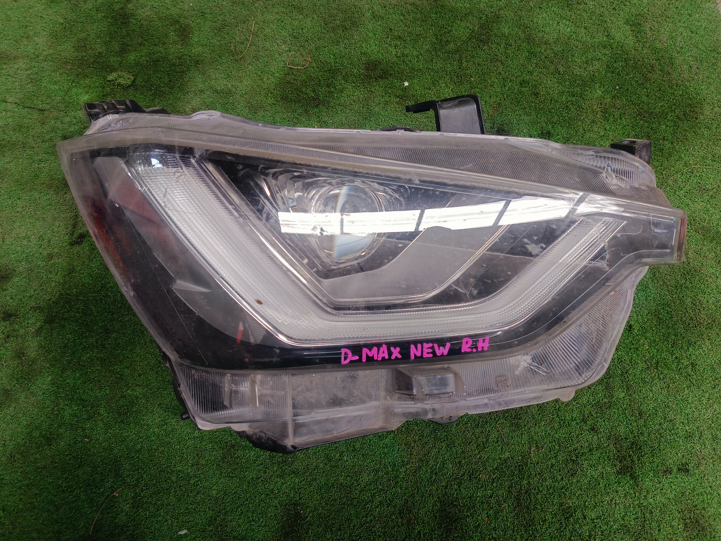 ISUZU DMAX VCROSS 2021-2023 HEAD LAMP RH (HL0109)