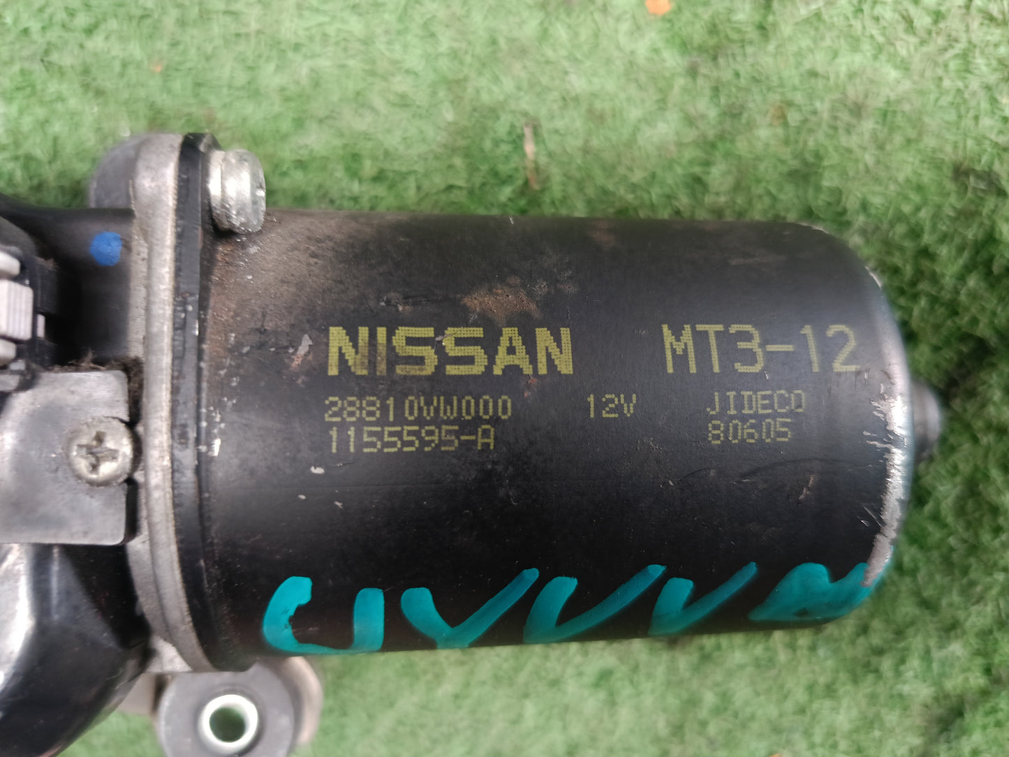 NISSAN URVAN WIPER MOTOR (28810-VW000) (2)