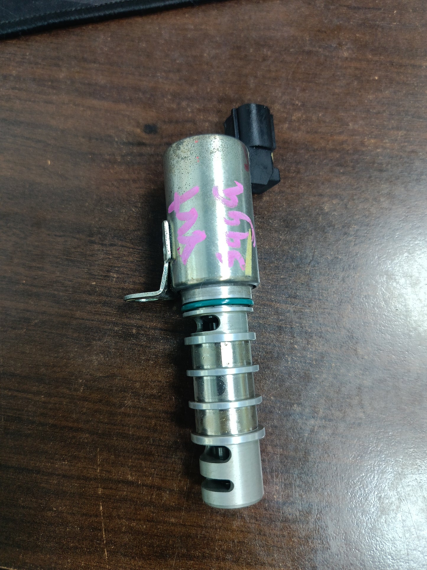 PROTON NEW SAGA VVT/ PERSONA/ EXORA SOLENOID OIL CONTROL VALVE VVT (PW912722)