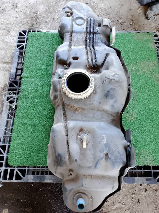 TOYOTA FORTUNER PETROL FUEL TANK (FT00030)