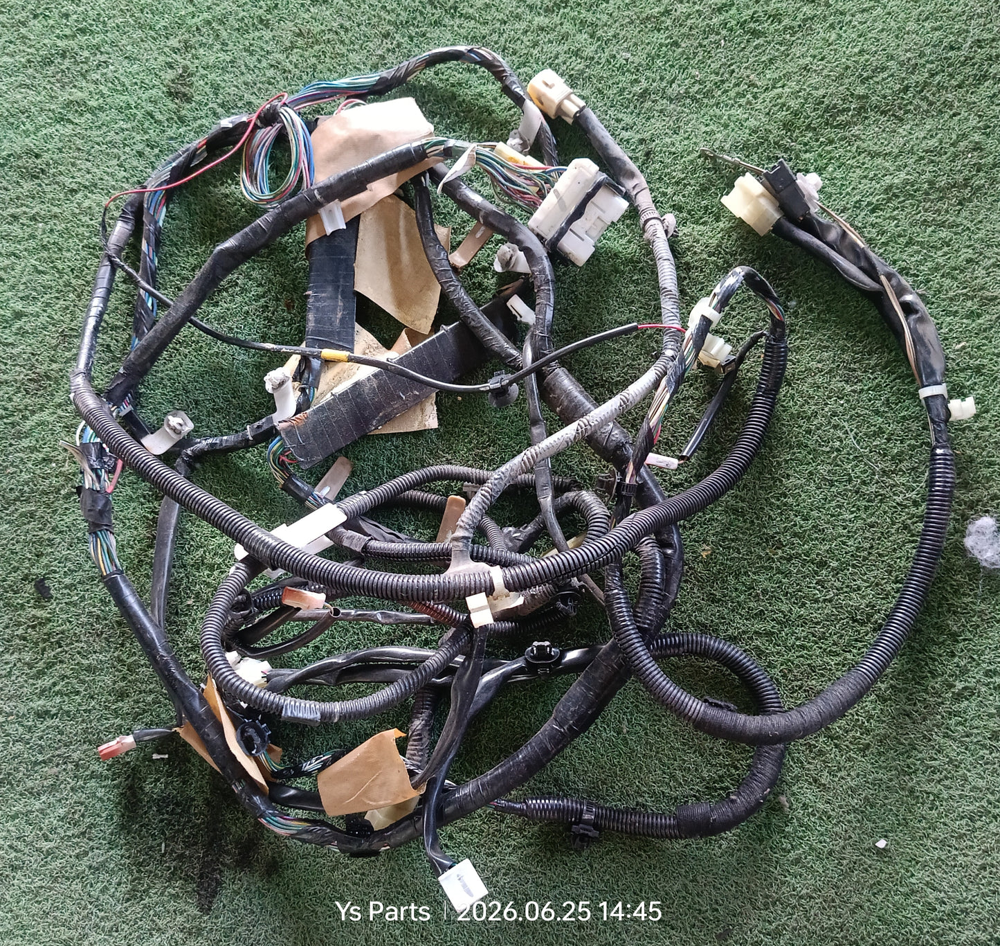 TOYOTA AVANZA LOWER WIRING (82161-BZ050 H)
