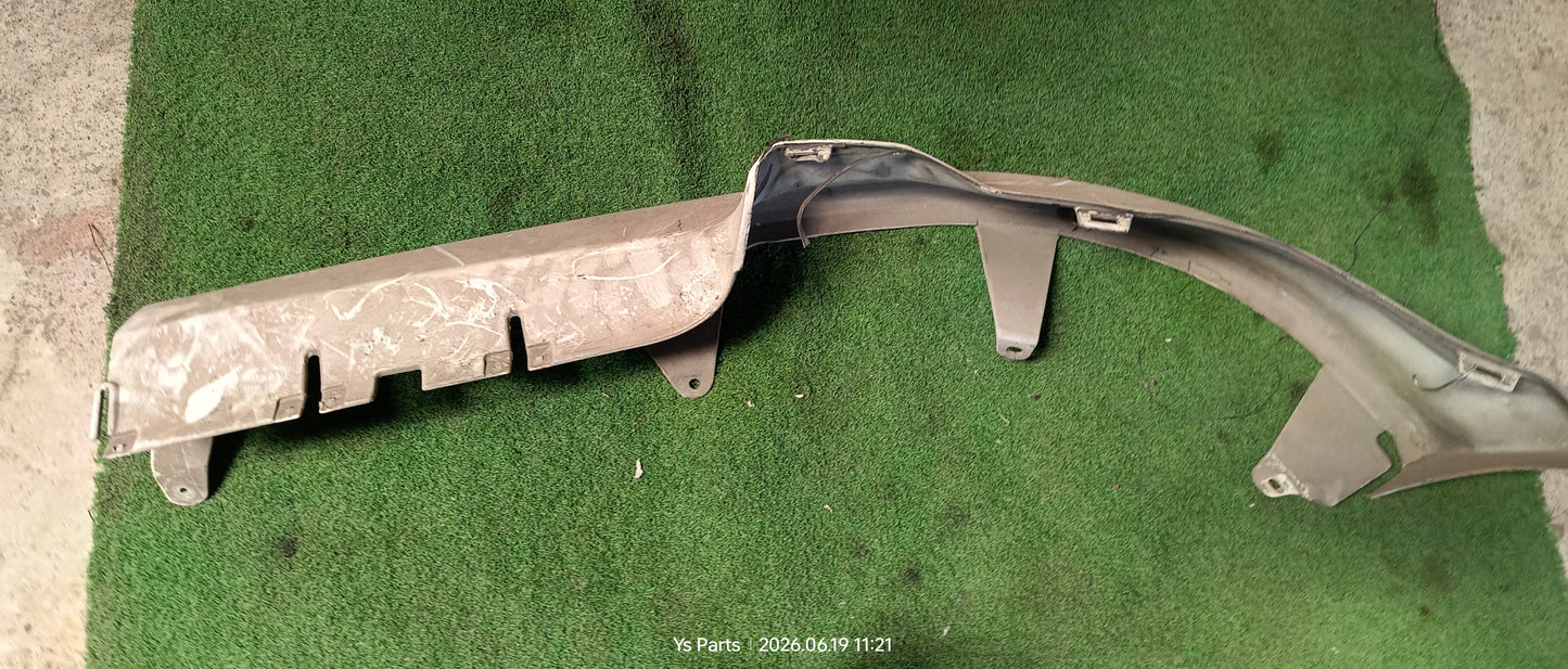 TOYOTA RAV4 FRONT SKIRT RH (SS023)