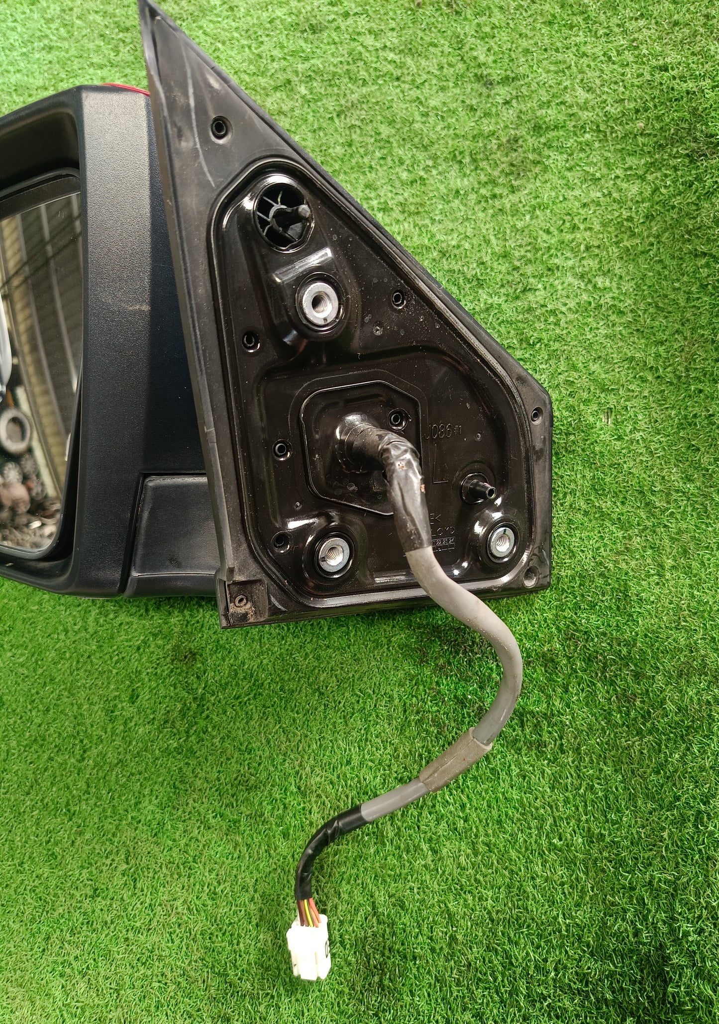 PERODUA ARUZ SIDE MIRROR 9WIRE LH RED (SM10016)