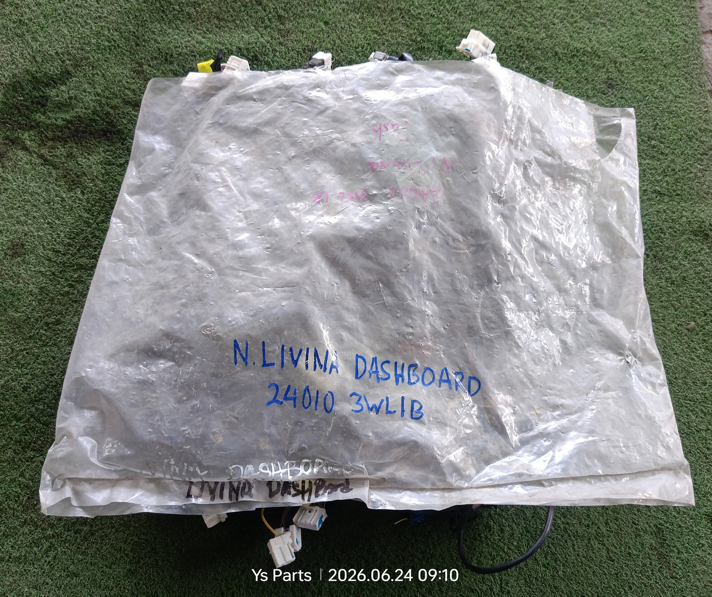 NISSAN LIVINA DASHBOARD WIRING (24010-3WL1B)