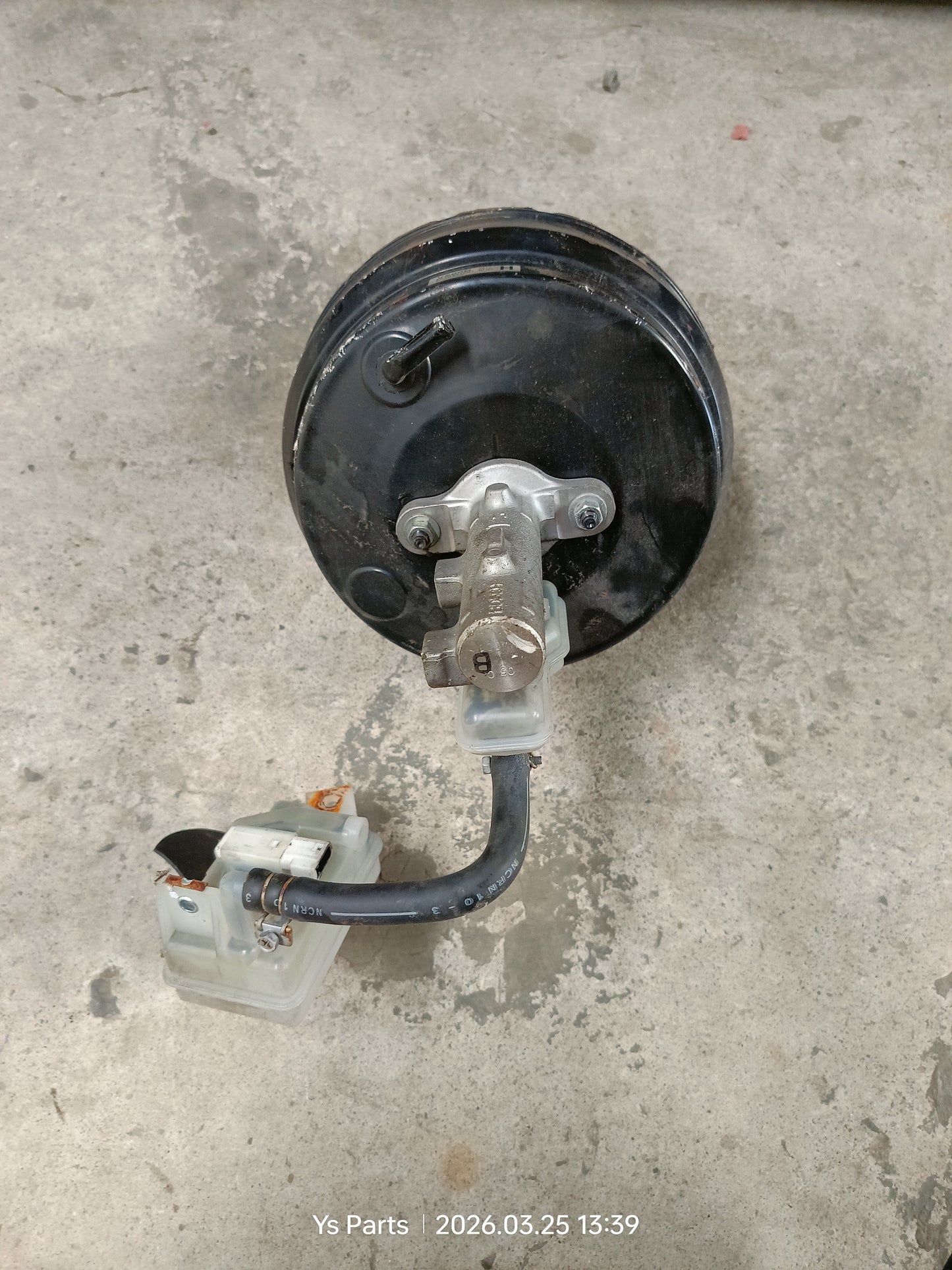 TOYOTA HIACE BRAKE BOOSTER SET (F01G0610N1)