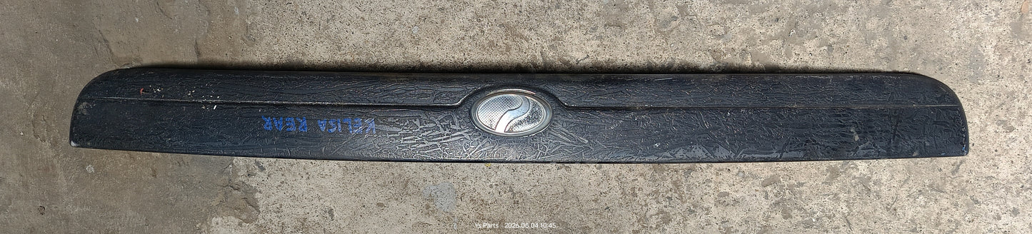 PERODUA KELISA TAIL GATE MOLDING (76802-87Z11)