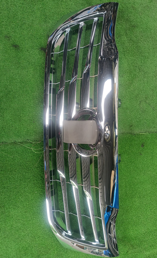 TOYOTA HILUX VIGO (KUN26) 2011 4DOOR GRILLE (CHROME) NEW (TYN07K-121AA-NNQA)
